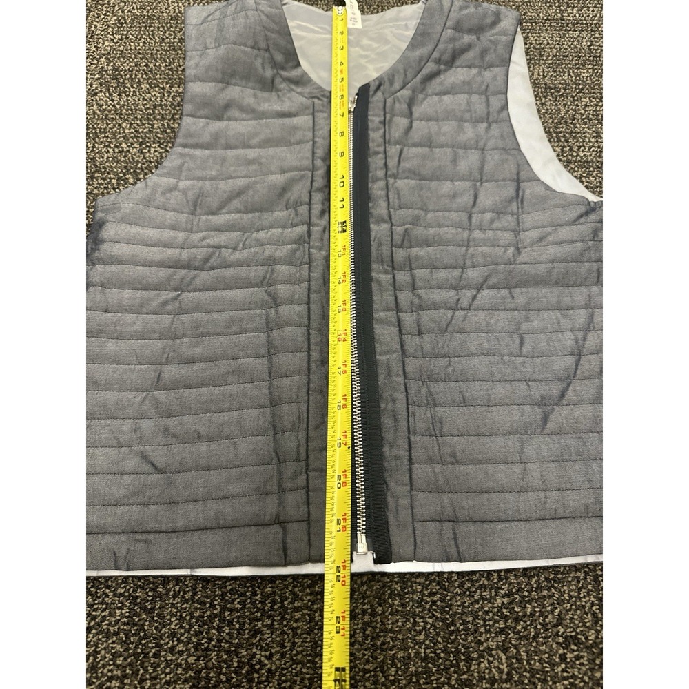 Lululemon Light & Bright Vest Womens XS Gray/Silver Reflective Reversible Puffer - Picture 3 of 7